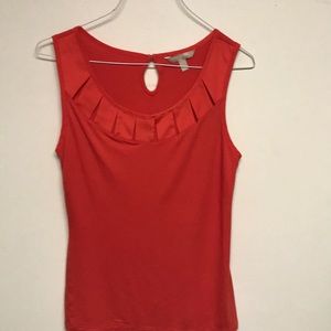 Ladies sleeveless top